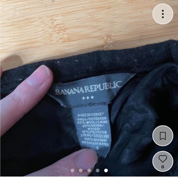 Banana Republic wool pleated kilt skirt with leather buckles - Picture 5 of 5